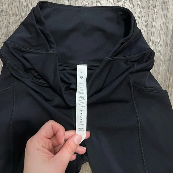 Lululemon Fast and Free High Rise Leggings - Picture 2 of 3